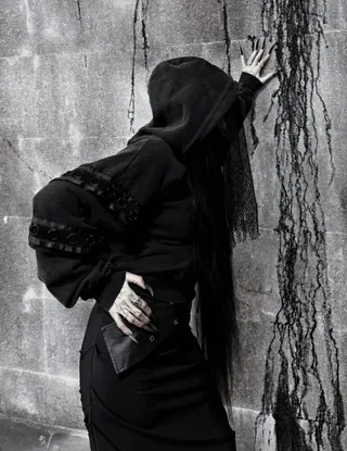 Юбка "Raven" в реальной жизни 8