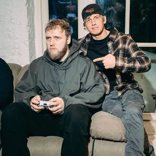 Худи «Game Over» в реальной жизни 1