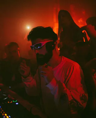Очки «Electro Rave» в реальной жизни 5