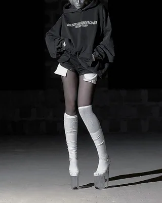 Худи «Techno club black» V2 в реальной жизни 6