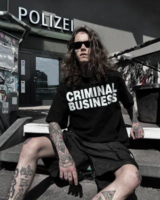 Футболка «Criminal Business» в реальной жизни 24