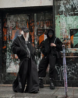 Двухсторонний бомбер «Bombing» в реальной жизни 8