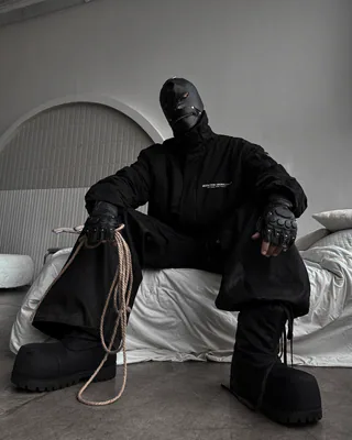 Бомбер «Cash dry V2 black» в реальной жизни 14