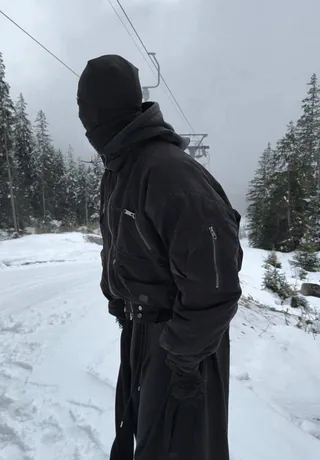 Куртка «Alaska» в реальной жизни 16