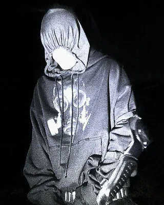 Худи «Gasmask» в реальной жизни 6