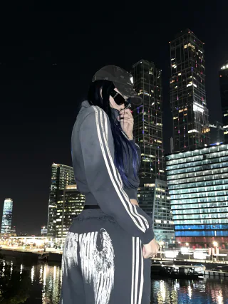 Зип-кофта “VICE ANGEL” в реальной жизни 9